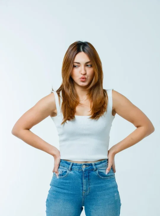 girls-standing-on-floor