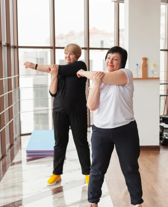 two-womens-strecthing-body-t0-loose-weight