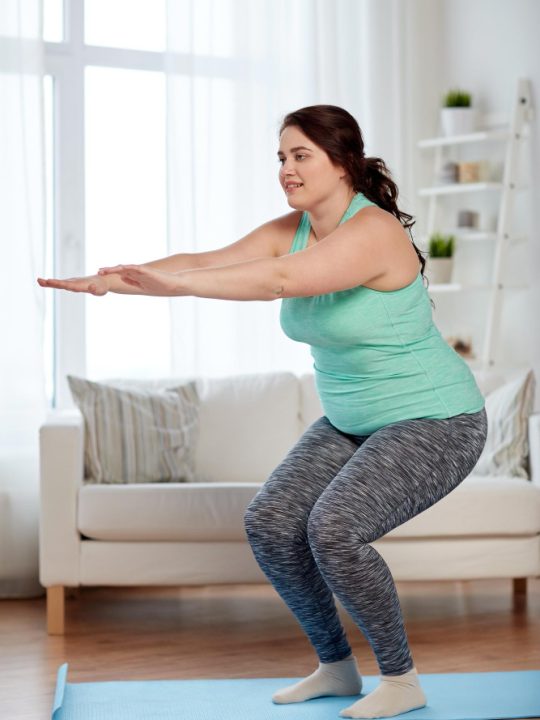 women-doing-exercise-at-home women-doing-exercise-at-home